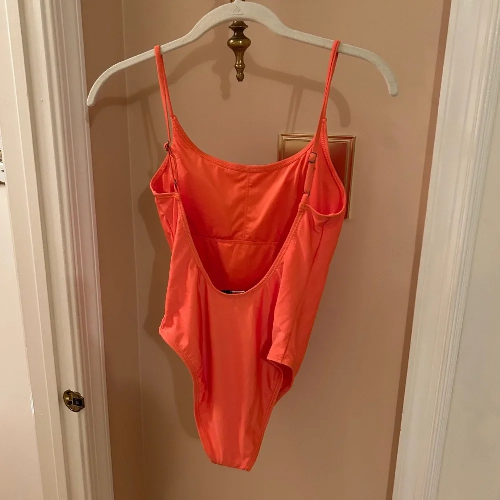 NWT Billabong Sun Vibes One Piece Swimsuit